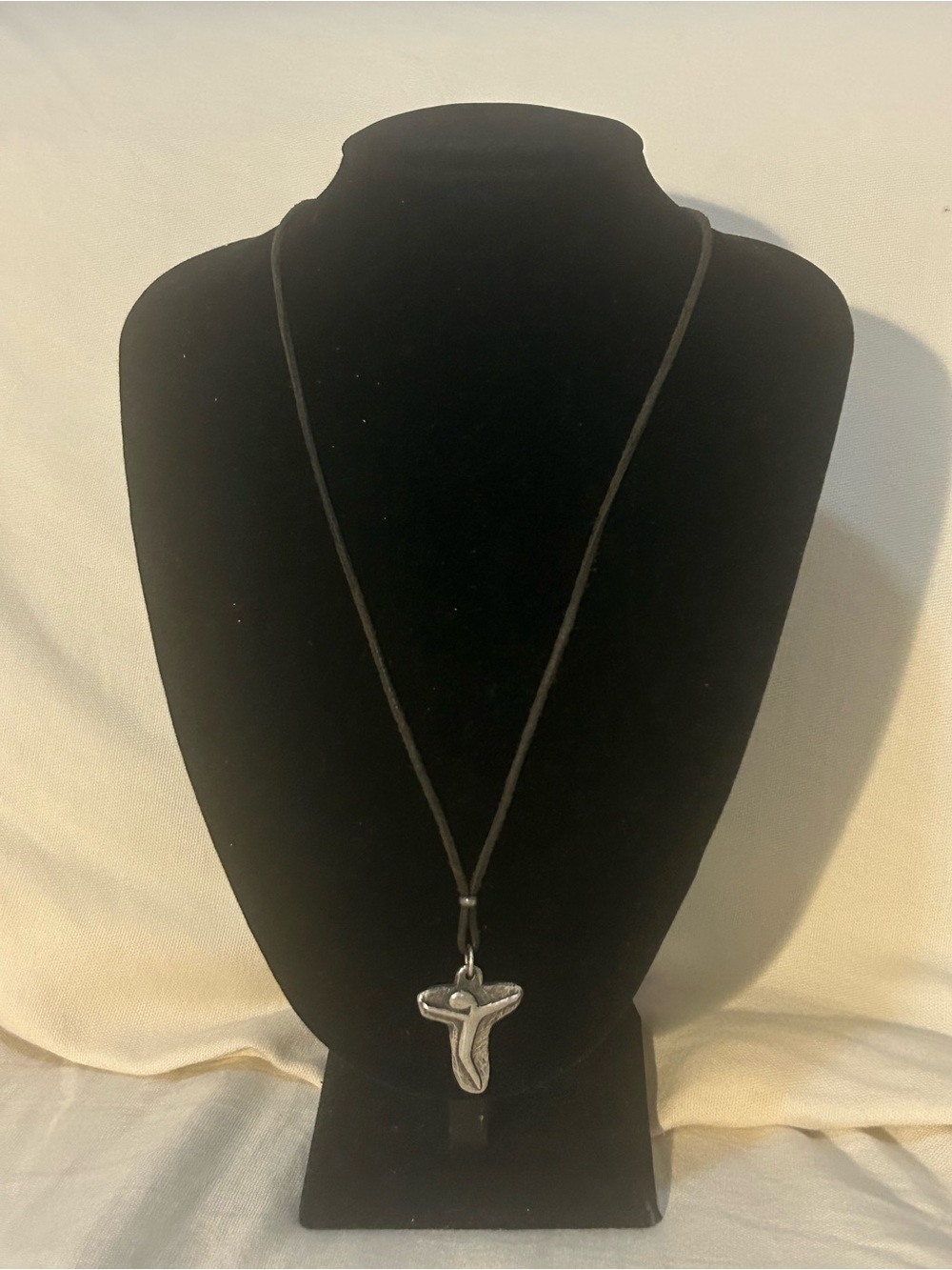 Rare HTF James Avery Abstract Open Arms Crucifix Cross Sterling Silver Necklace